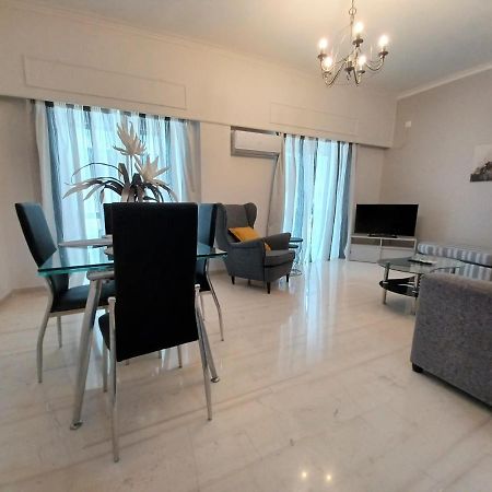 Marina Zeas Livemodern Apartment Piraeus Bagian luar foto