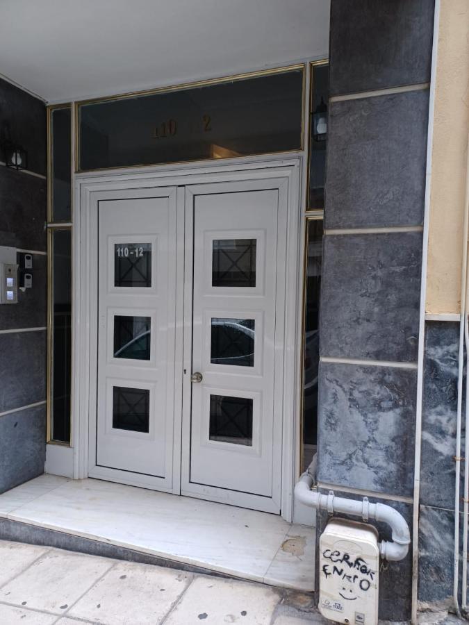 Marina Zeas Livemodern Apartment Piraeus Bagian luar foto